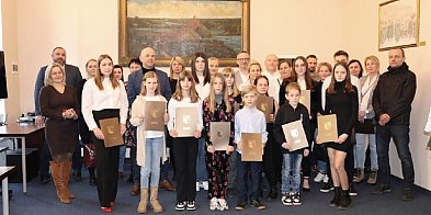 Wąbrzeźno: Stypendia czekają na młodych sportowców!-5066