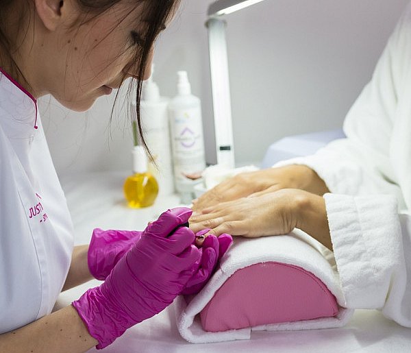 Miliony kobiet używa tych produktów. Wkrótce znikną z rynku-8675