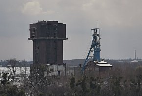 Pięcioletnie urlopy i nawet 170 tys. zł odprawy. Zmiany dla dużej grupy-9353