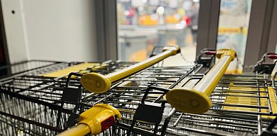 Do której sklepy w Wielką Sobotę? Tak pracują Biedronka, Lidl, Dino...