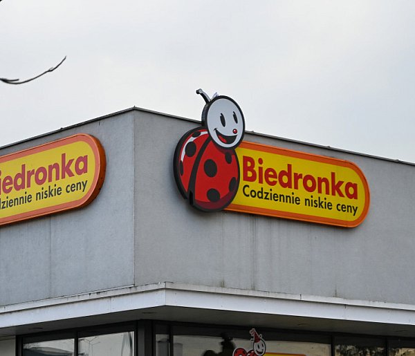 Nowe rozwiązanie w popularnej sieci. Ma ułatwić codzienne zakupy-9488