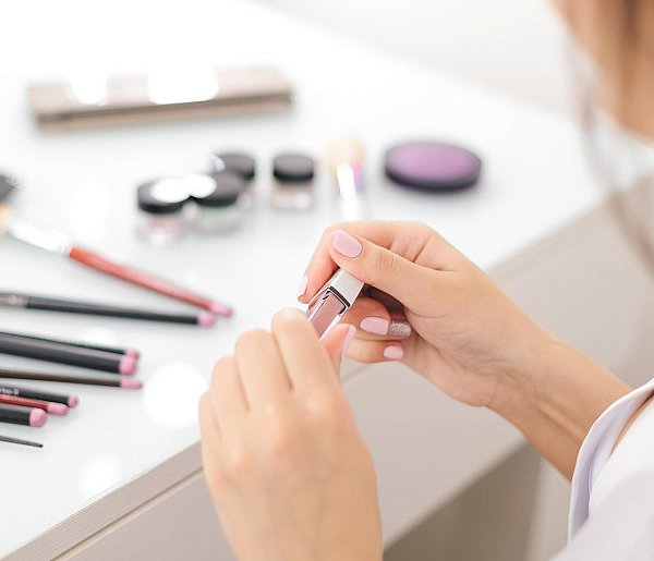 Nie używaj tych kosmetyków. GIS ostrzega przed produktami-9745