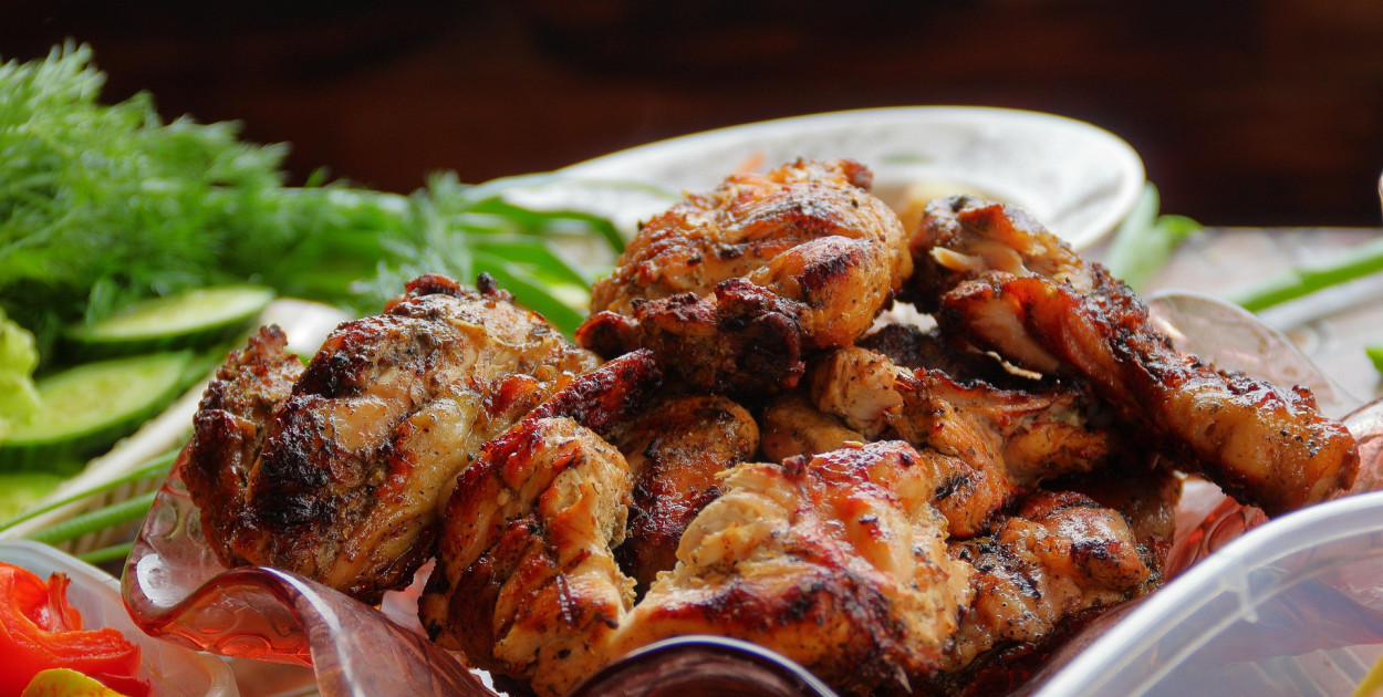 Czy w drugi dzień świąt można jeść mięso? Oto, co powinni zrobić wierni